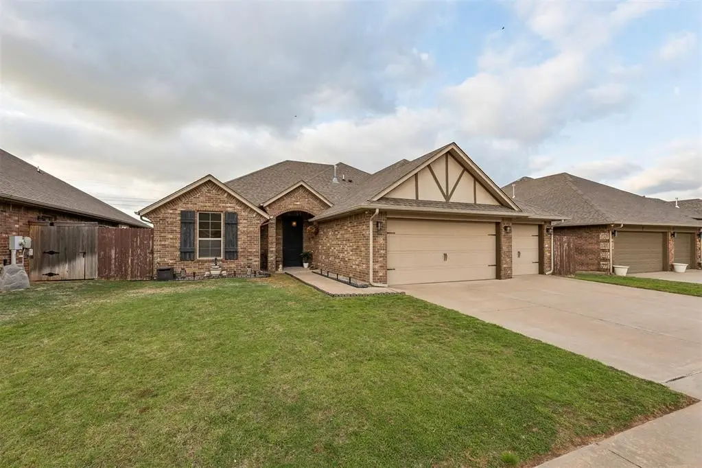 10917 SW 30th Terrace, Yukon, OK 73099 - #1