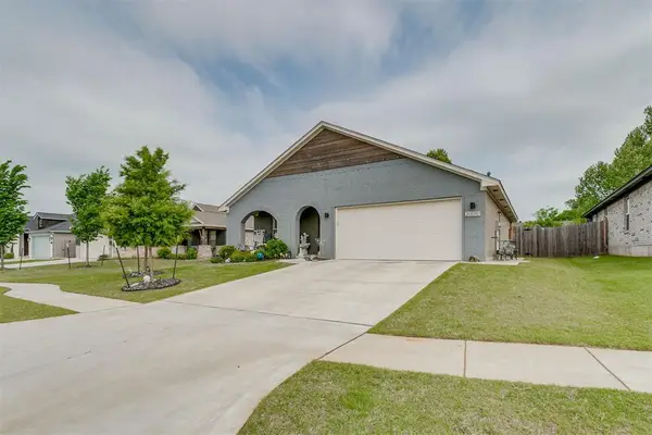 20051 Park Lane, Harrah, OK 73045