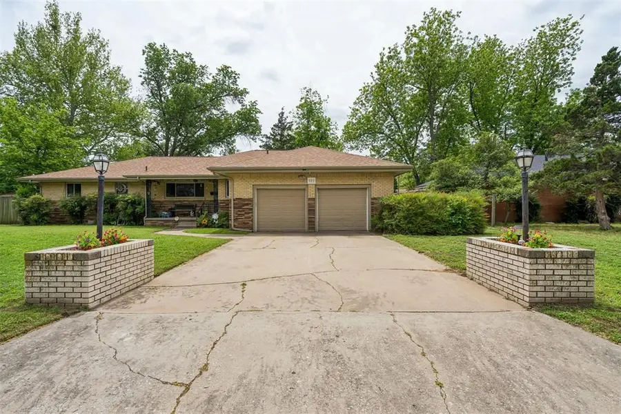 111 Crestmont Avenue, Norman, OK 73069 - #3