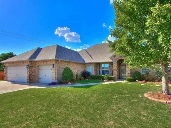 8413 NW 124th Circle, Oklahoma City, OK 73142