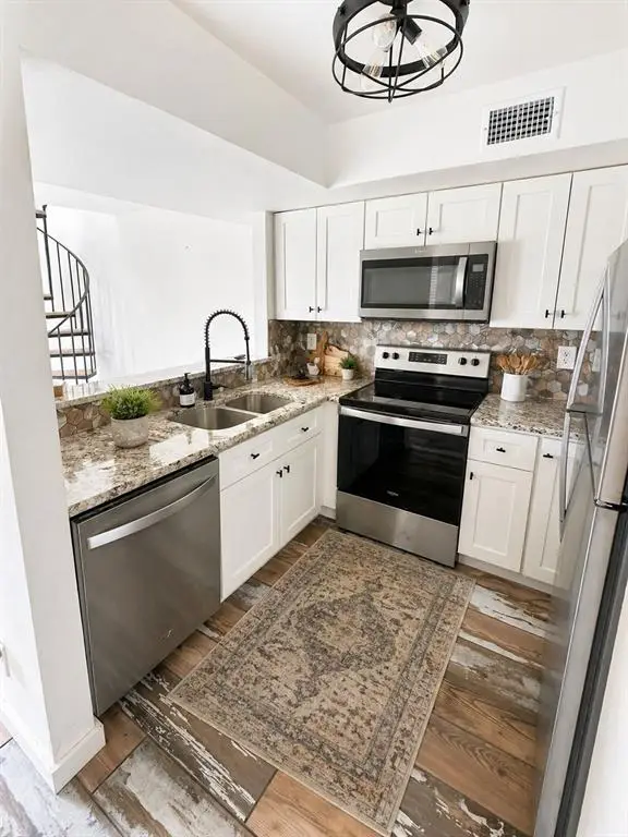 11540 N May Unit 207e Avenue #207E, Oklahoma City, OK 73120 - #3