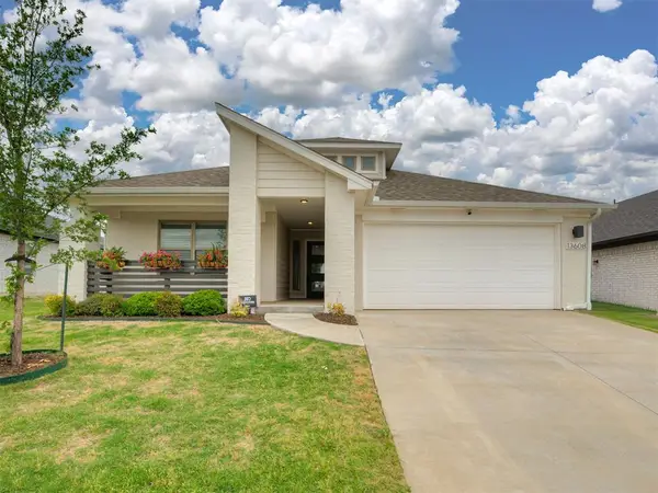 13608 Arrowhead Boulevard, Yukon, OK 73099