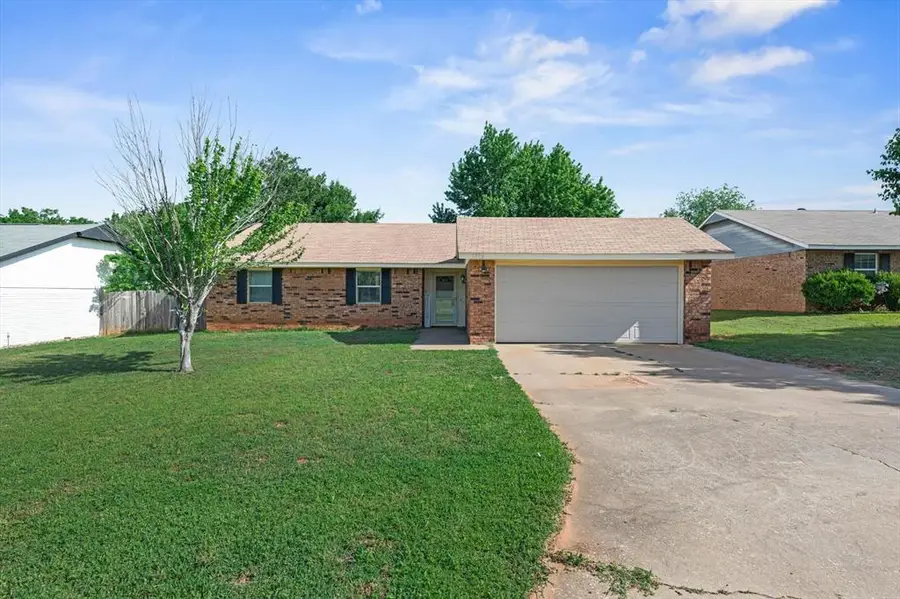 1716 E Shady Creek Drive, Guthrie, OK 73044 - #2