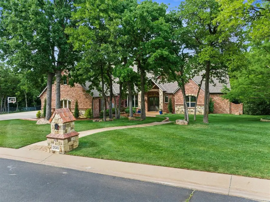 2545 Crestwood Drive, Jones, OK 73049 - #2