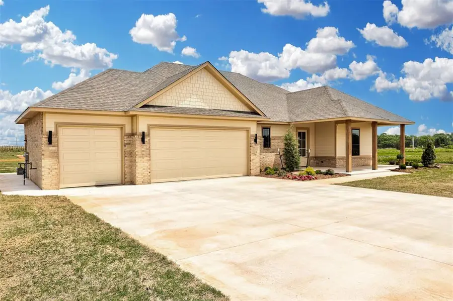 1026 Maverick Pass, Piedmont, OK 73078 - #3
