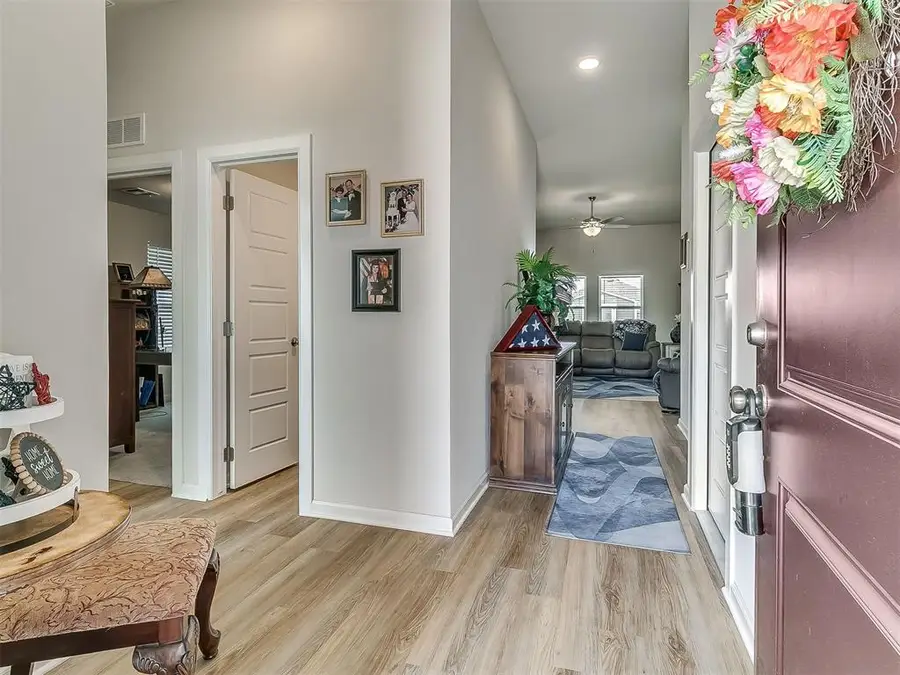 9013 Quapaw Creek Trail, Oklahoma City, OK 73160 - #2