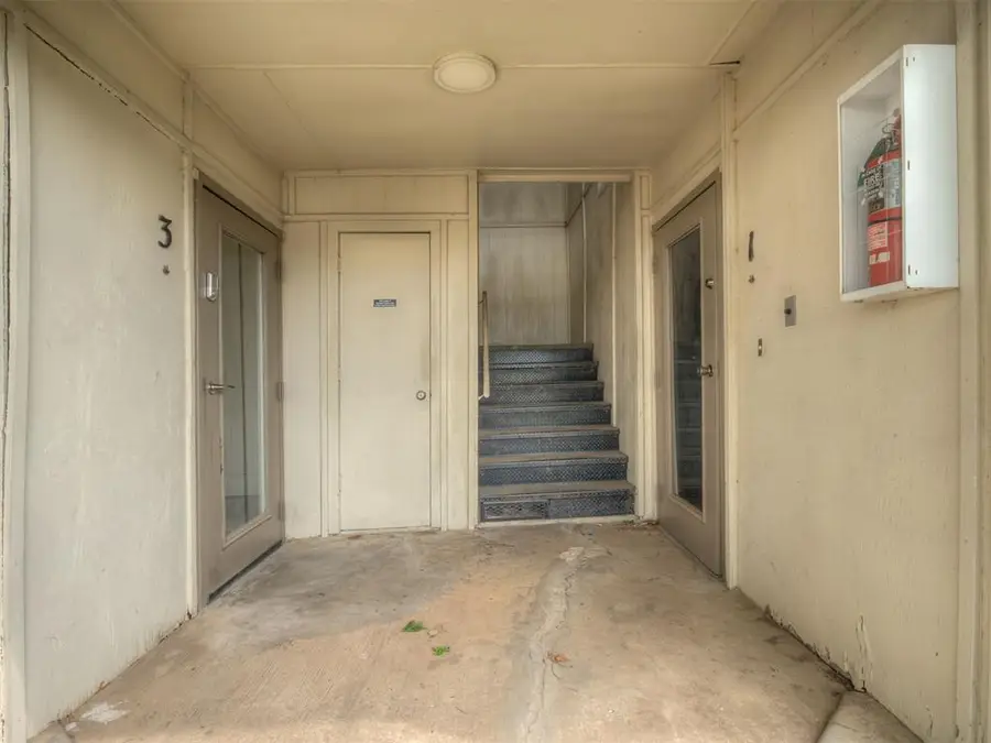 1725 E Lindsey Street #2, Norman, OK 73071 - #3