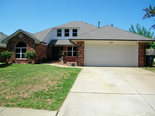 617 Firelane Rd, Edmond, OK 73003