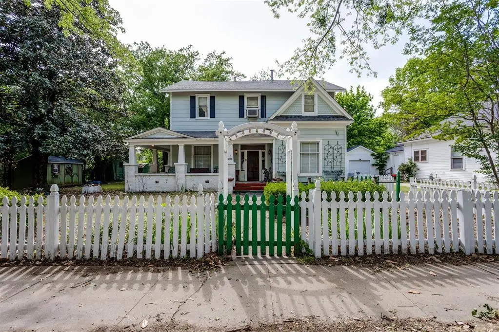 618 N Louisa Avenue, Shawnee, OK 74801 - #1