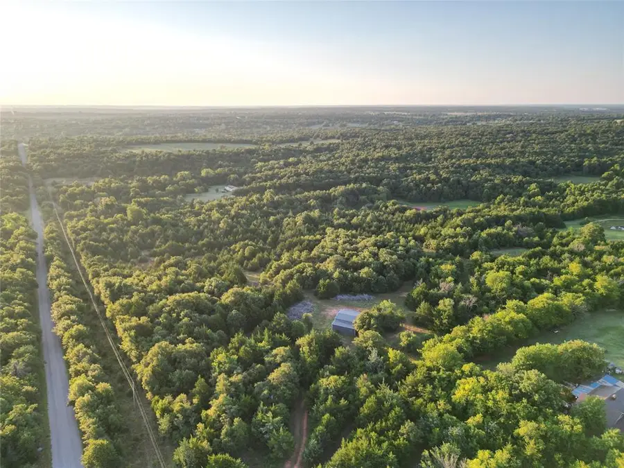 E Wilshire Boulevard, Harrah, OK 73045 - #2