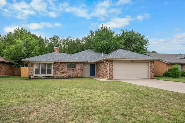 12501 Bannockburn Place, Oklahoma City, OK 73142