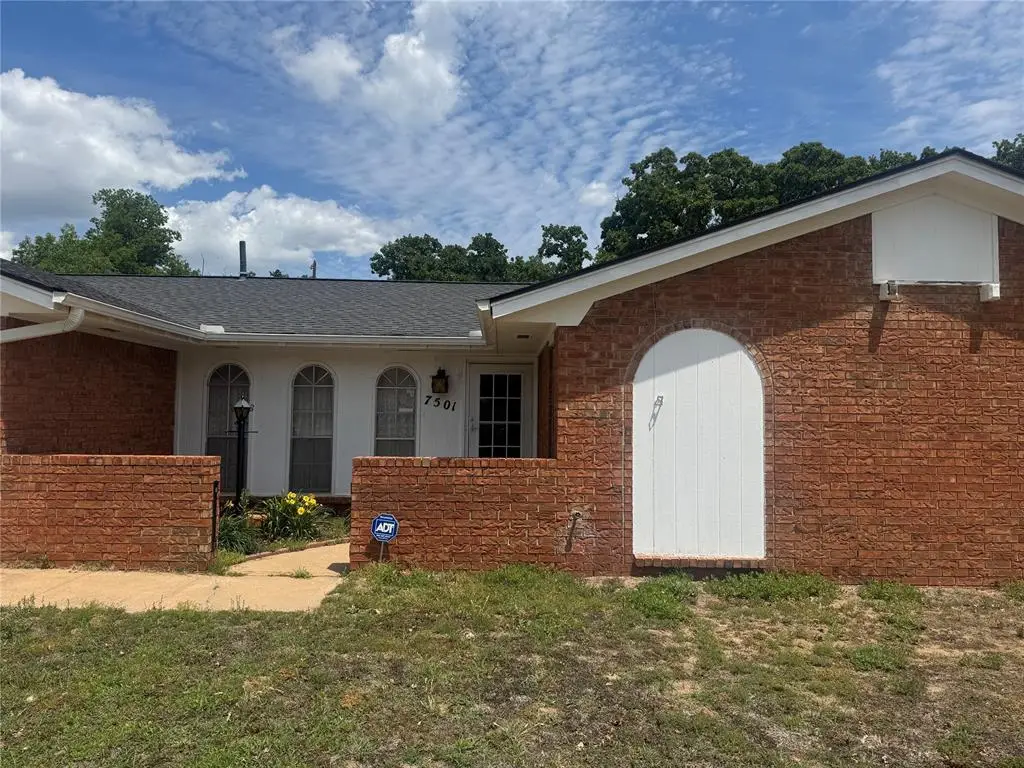 7501 NW 12th Place, Oklahoma City, OK 73127 - #1