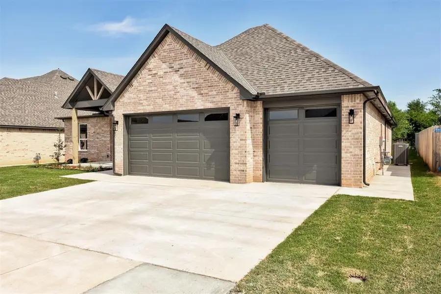 11613 SW 55th Street, Mustang, OK 73064 - #2