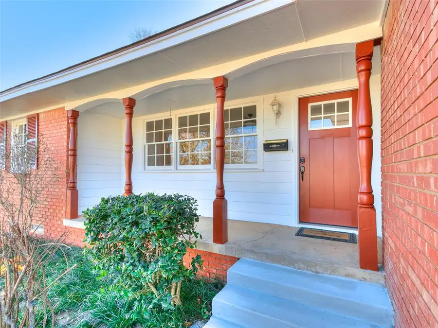 2720 Northampton Place, The Village, OK 73120 - #3