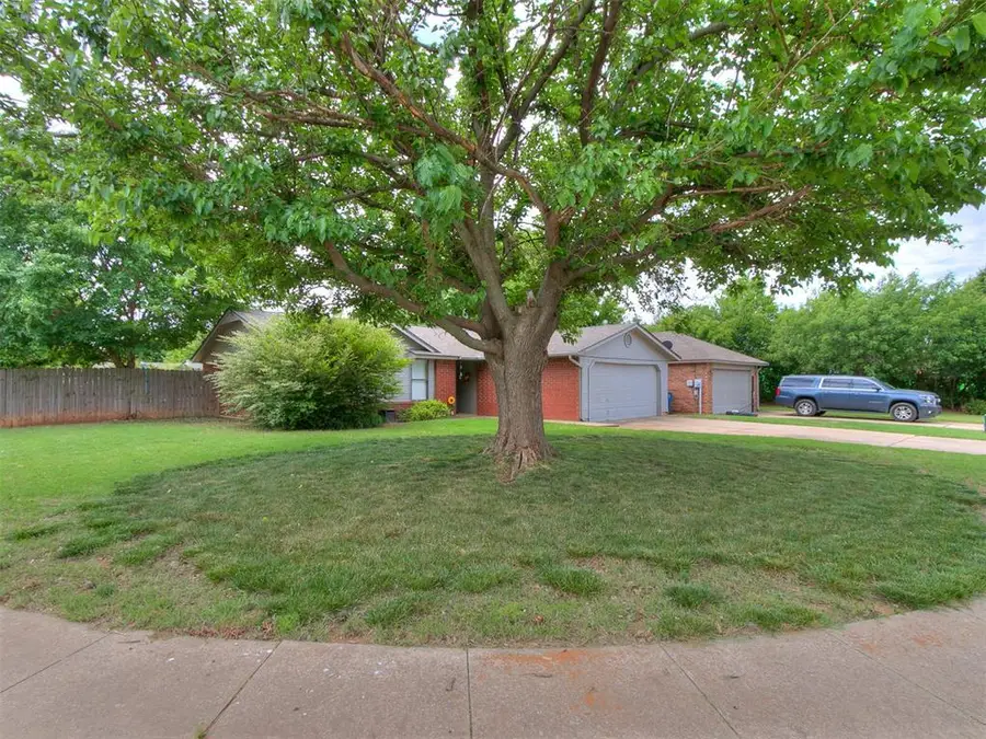 1708 Garcia Avenue, Edmond, OK 73003 - #2