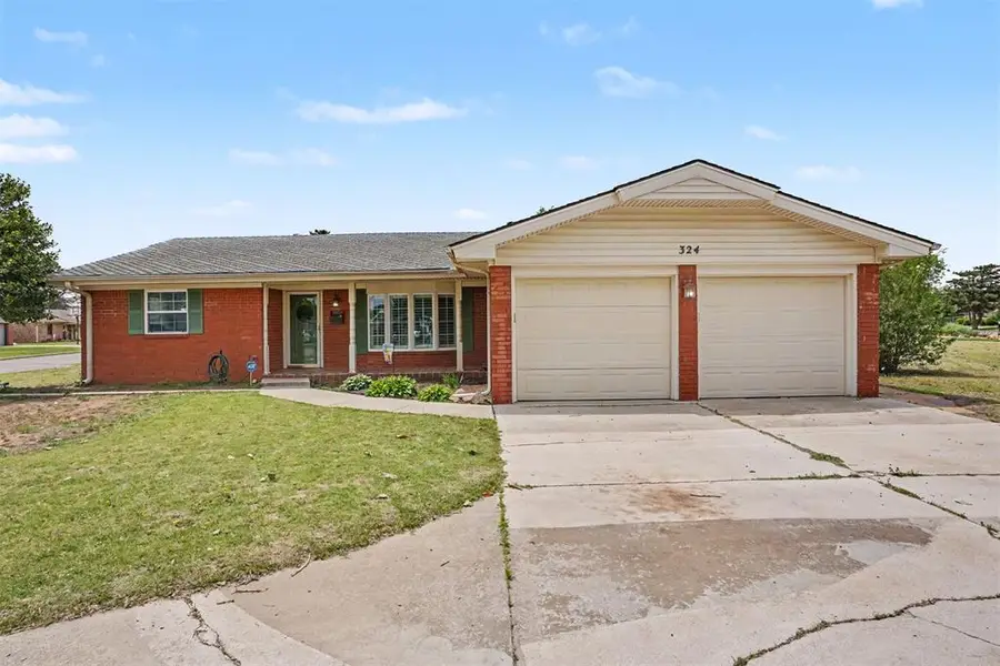 324 Cameron Drive, Altus, OK 73521 - #2