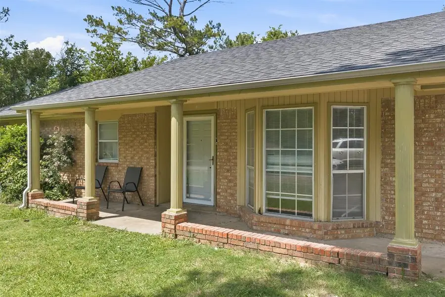 1310 E Lawrence Street, Wynnewood, OK 73098 - #2