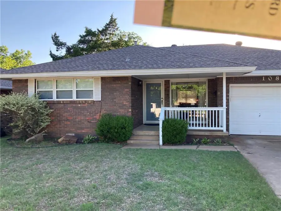 10833 N Utica Drive, The Village, OK 73120 - #2
