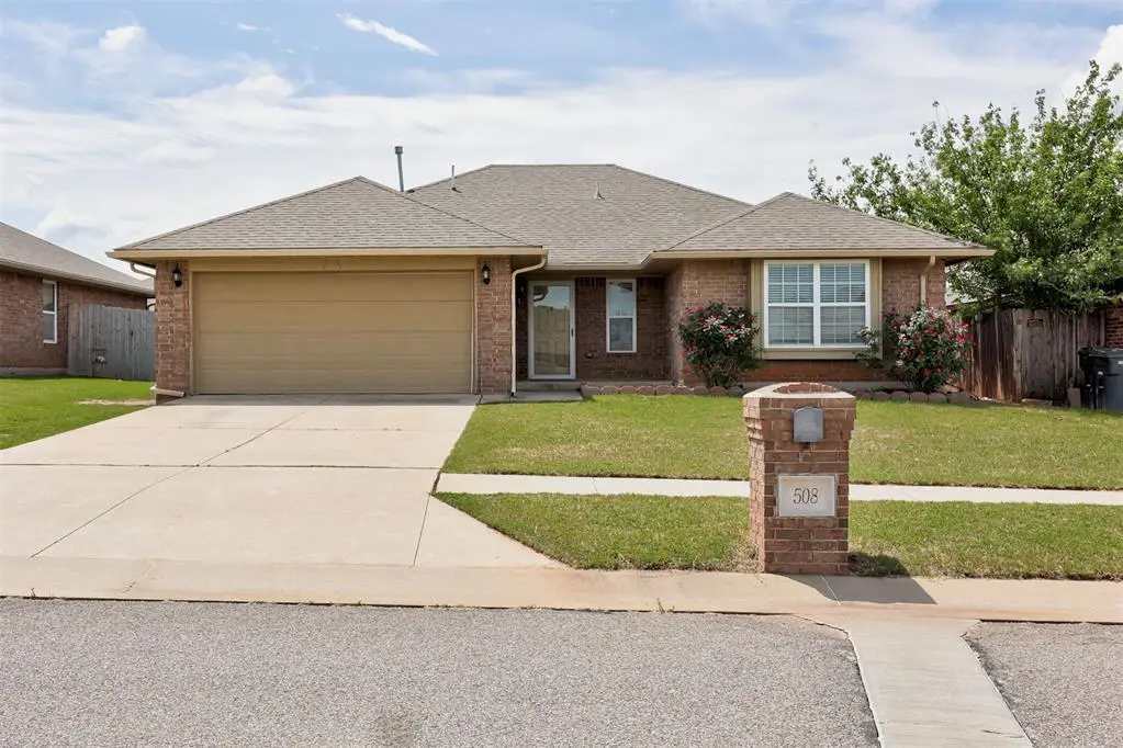 508 Manhattan Drive, Moore, OK 73160 - #1