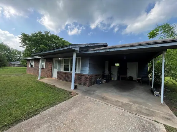 1906 E 7th Circle, Shawnee, OK 74801