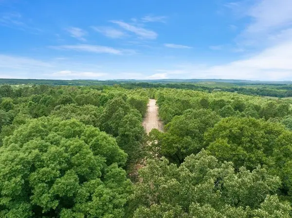 41 Mountain Bluff Trail, Watson, OK 74957
