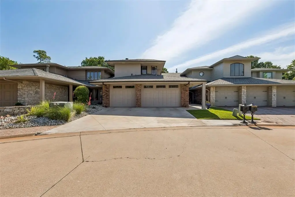 6128 Stonegate Place, Edmond, OK 73025 - #1