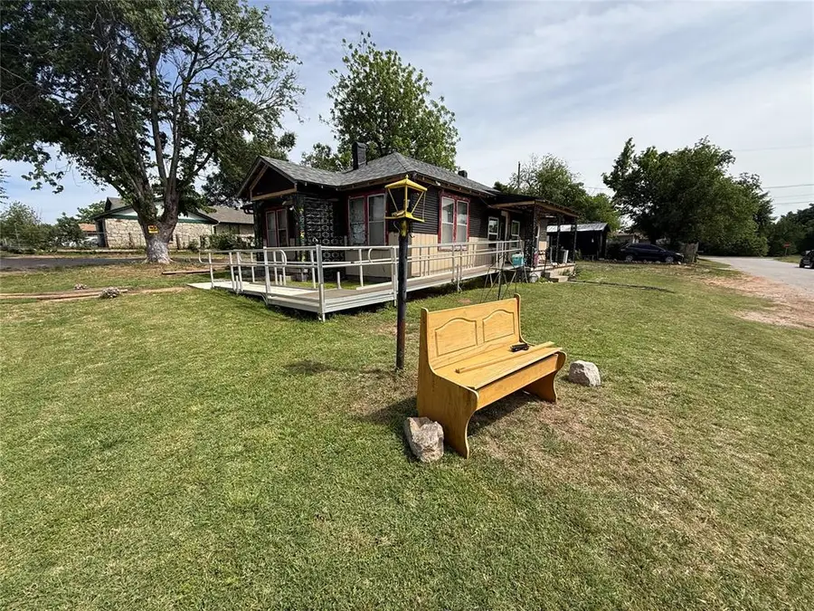 619 W Clarke Street, El Reno, OK 73036 - #2