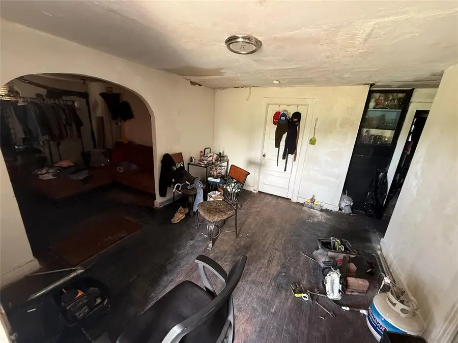 619 W Clarke Street, El Reno, OK 73036 - #3