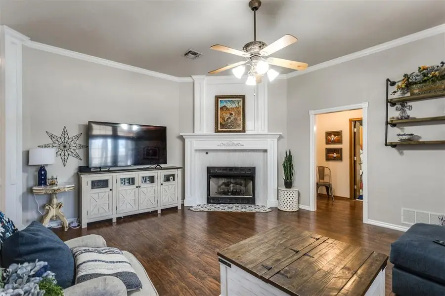 10613 NW 38th Street, Yukon, OK 73099 - #2