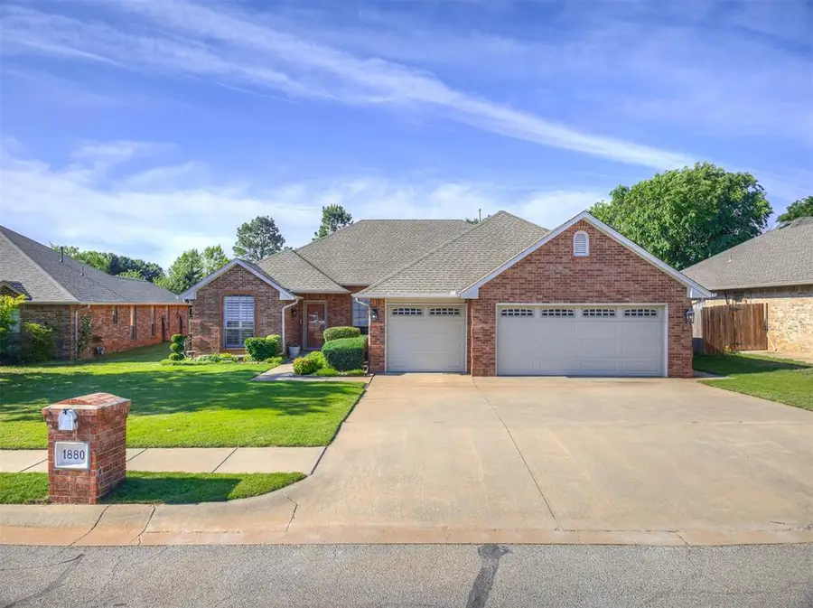 1880 N Lariat Trail, Edmond, OK 73012 - #2