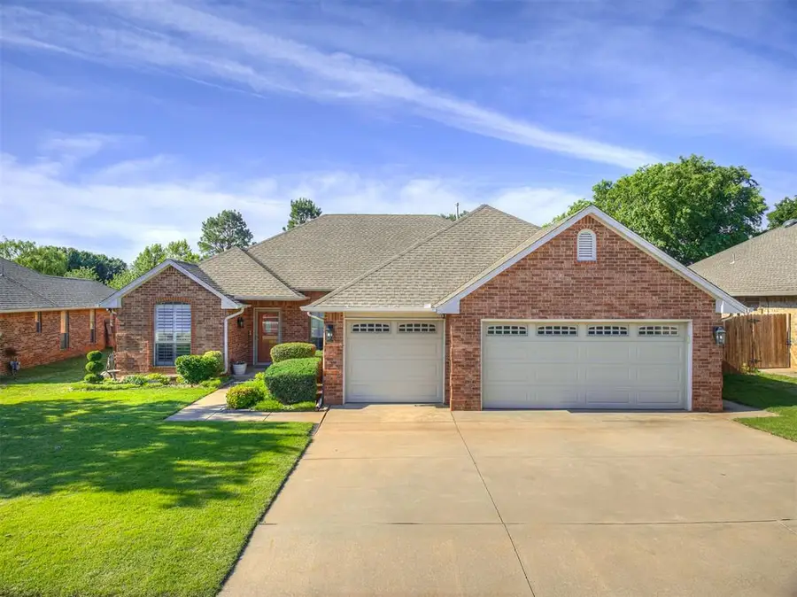 1880 N Lariat Trail, Edmond, OK 73012 - #3