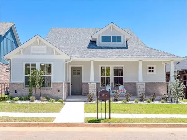 1724 Paseo Place, Edmond, OK 73034
