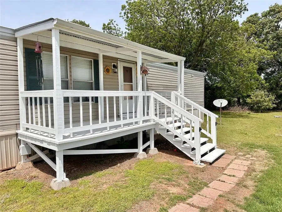 100 Quailwood Drive, Shawnee, OK 74804 - #2