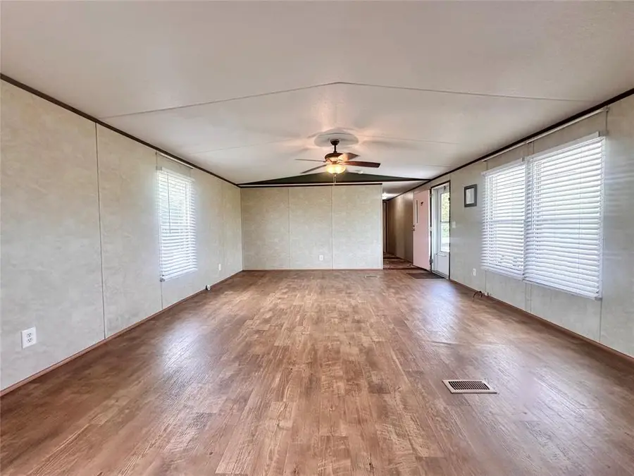 100 Quailwood Drive, Shawnee, OK 74804 - #3