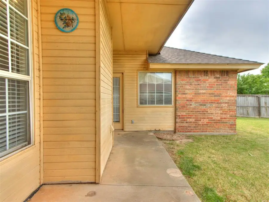 809 SW 154th Street, Oklahoma City, OK 73170 - #3