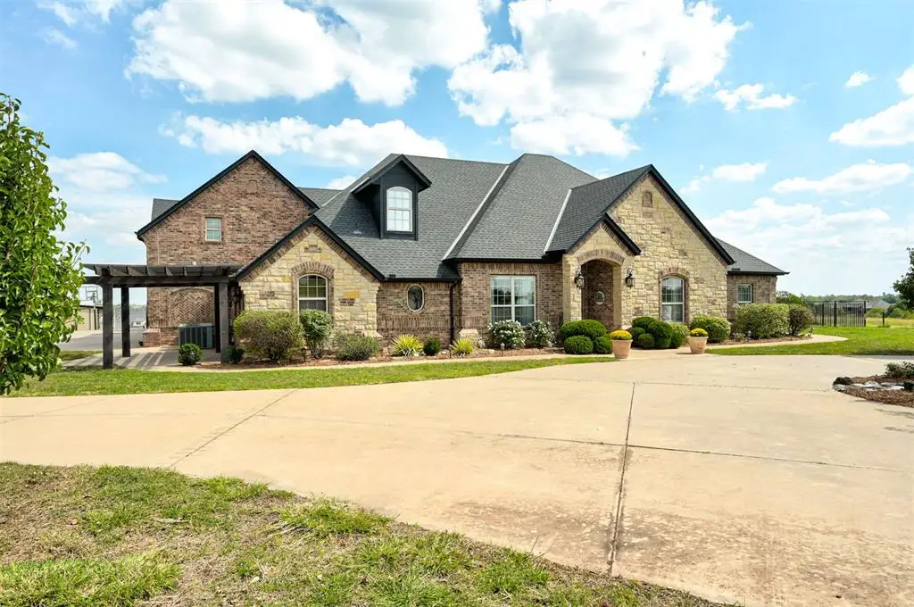 298 N Aspen Drive, Blanchard, OK 73010 - #1