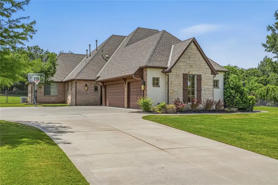 7416 NE 116th Street, Edmond, OK 73013 - #2