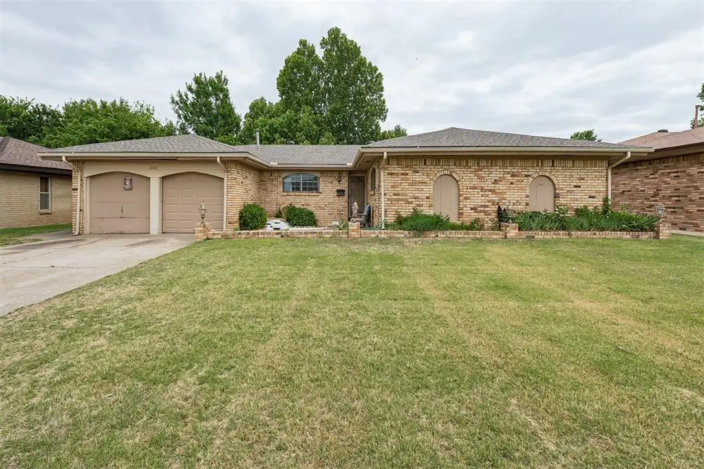 10000 Essex Avenue, The Village, OK 73120 - #1