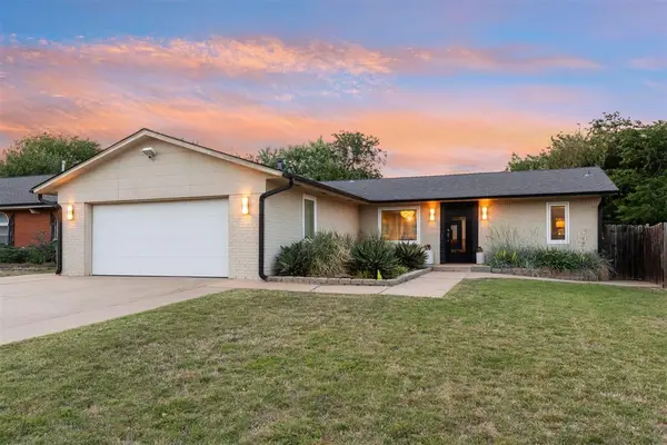 1017 Arlington Drive, Yukon, OK 73099