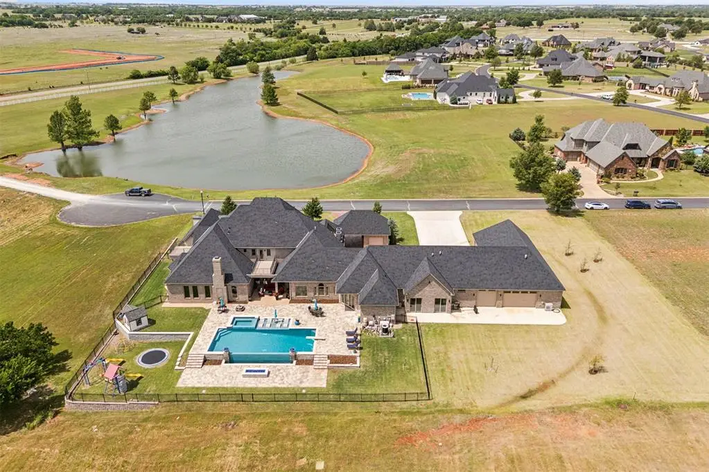 4446 Blackthorn Drive, Edmond, OK 73012 - #1
