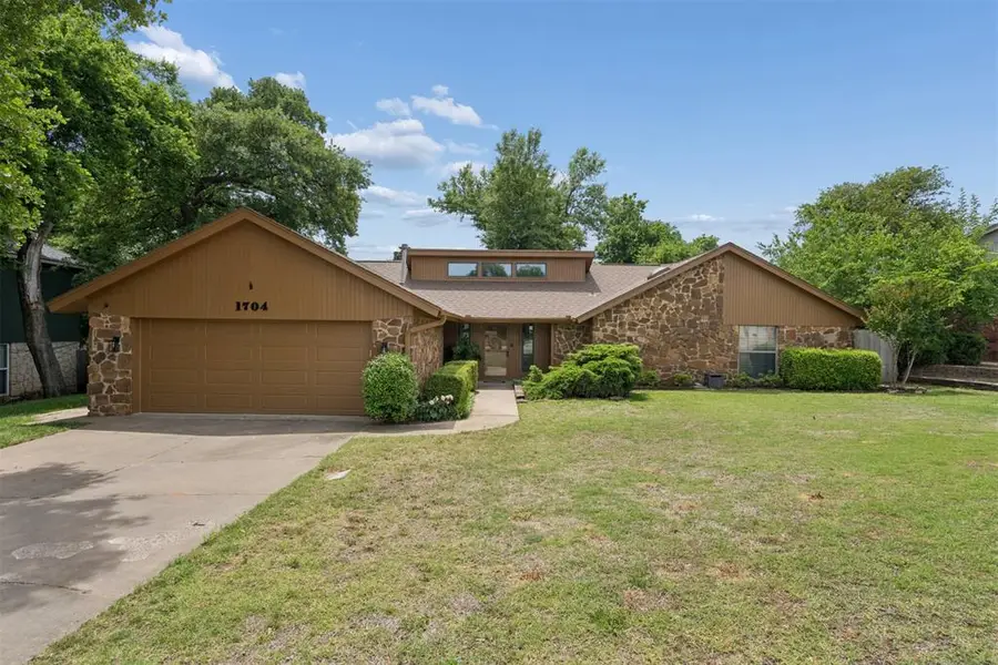 1704 Seminole Drive, Edmond, OK 73013 - #2