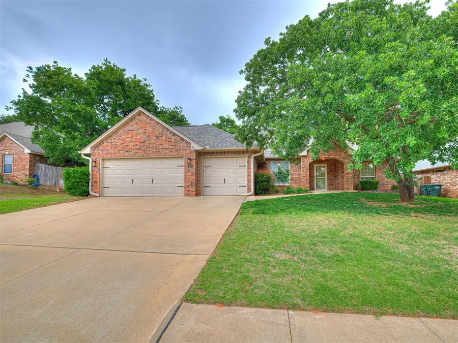 736 Martina Lane, Edmond, OK 73034 - #2