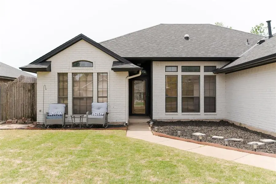 1125 Sennybridge Drive, Yukon, OK 73099 - #3