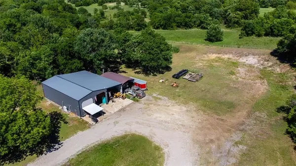 21651 N County Road 3384, Stratford, OK 74872