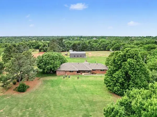 2605 S Air Depot Boulevard, Edmond, OK 73013 - #3