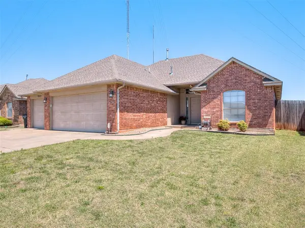 3312 Ashton Drive, Moore, OK 73160