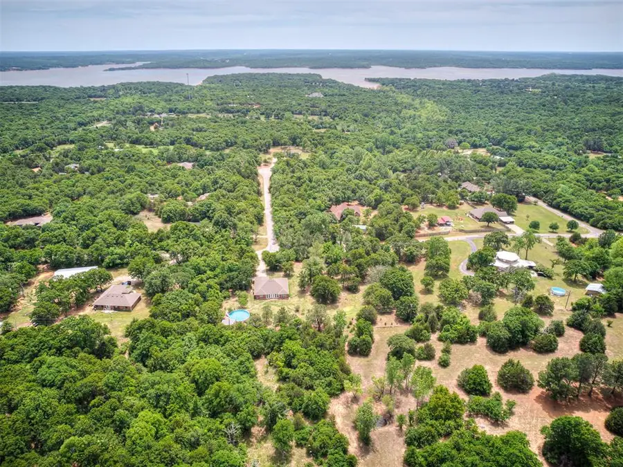 11725 Hilltop Drive, Norman, OK 73026 - #2