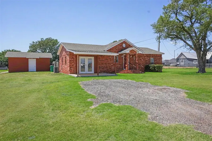 112 S Bryan Avenue, Duke, OK 73532 - #2