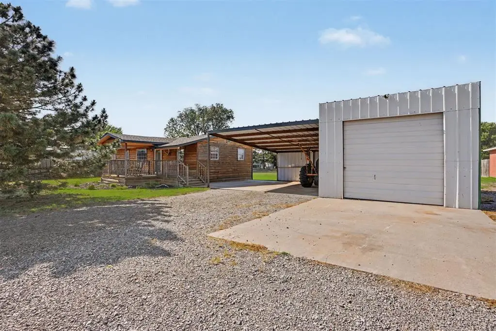 306 W 1st Street, Duke, OK 73532 - #1