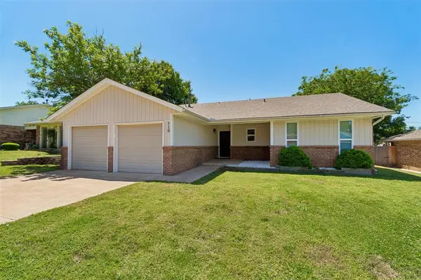 510 Hanging Elm Drive, Norman, OK 73071